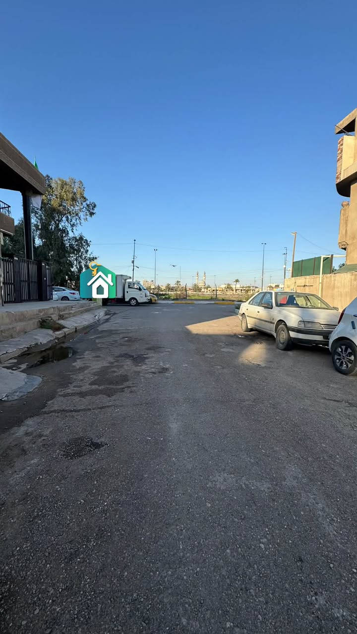 دار للبيع كلاسك
مساحه 83 م واجهه 5.75 م نزال 14.5 م 
في شارع فلسطين محله 510 حاله الدار نظيف جدأ

موقع . المكتب شارع فلسطين تقاطع الصخره قرب مختبرات النخبة اللاستفسار الاتصال ***********✨***********

نستقبل كافة العروض السكنية والتجارية 🏢🏠

#بيع #شراء #لاارضي #ايجار #تعقيب #معملات #مقاولات
