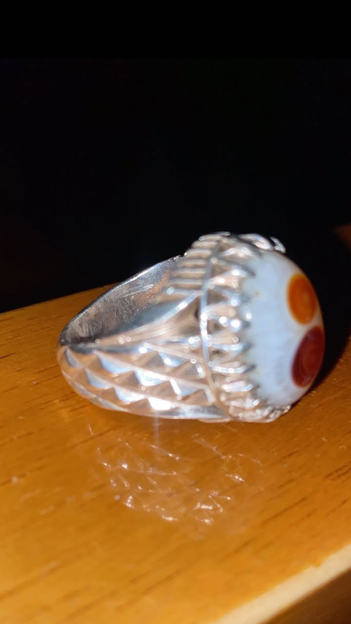 السلام عليكم محبس فضة عراقي اصلي حجرة سليماني سعرة ٧٠ الف مكاني بغداد


**إذا كنت صاحب هذا الإعلان وتريد حذفه لأي سبب، رجاءا أرسل رسالة إلى الدعم الفني**