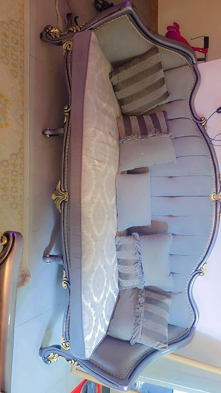 تخم عشر مقاعد نظيف جدا استعمال قليل سعر مليون وربع مكان لبياع مجمع لسلام السكني


**إذا كنت صاحب هذا الإعلان وتريد حذفه لأي سبب، رجاءا أرسل رسالة إلى الدعم الفني**