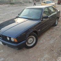 525 موديل 1991 .. كير ومكينه شرط كشنات كهربائيه سلايد تخم تاير مصبوغة ...