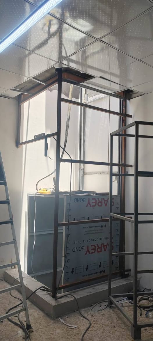 حداد متنقل كافه أعمال الحداده العامه ***********
جميع انواع اللحام
هيدروجين - ستانلس ستيل - صيني 💭

نفصل اي شي حسب الطلب ✏️

سقايف أبواب شبابيك فريمات 

اسعار مناسبه للتواصل *********** واتساب
