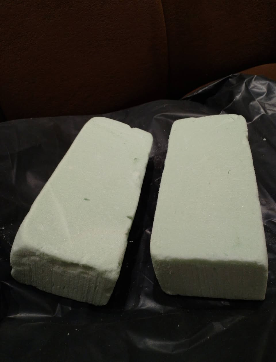 السلام عليكم 
للبيع قوالب ومستلزمات حجر وشمع .. 
عندي توصيل


**إذا كنت صاحب هذا الإعلان وتريد حذفه لأي سبب، رجاءا أرسل رسالة إلى الدعم الفني**