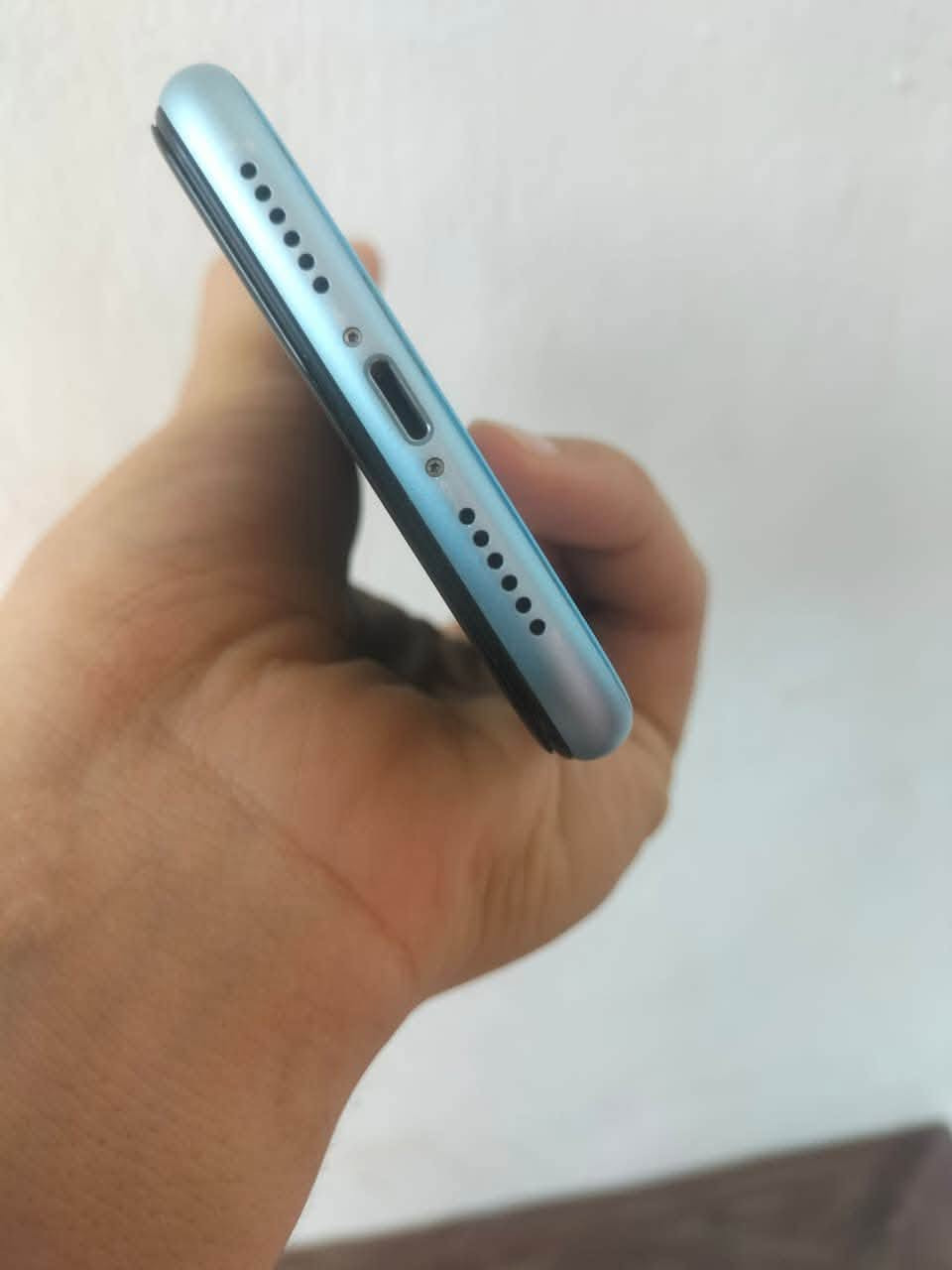 السلام عليكم
ايفون XR
ذاكره ٦٤
مبدل بطاريه فقط نسبه ٩٠
نضافه فول 

فيس ايدي شغال 
تك خط  كامرات فول 

فقط ضهر مكسور 

للمراوس  اب  ماطور شحن /او بانزين 
حسب المراهم


**إذا كنت صاحب هذا الإعلان وتريد حذفه لأي سبب، رجاءا أرسل رسالة إلى الدعم الفني**