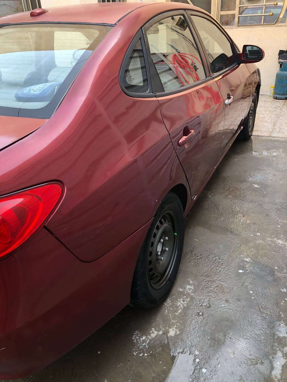 السلام عليكم الانترا 2009 وارد أمريكي حادثها جاملغ خلفي السياره ليبل واحد بدون تبديل كير مكينه صدر امامي خلفي  تخم تاير تخم ويل كله جديد ترايها زيرو السياره كلش جديده  بيها قطع صبغ ابيع حزام رقم بغداد بأسمي مكاني الدوره حي الصحه *********** السعر ٨٢ وبيها مجال
