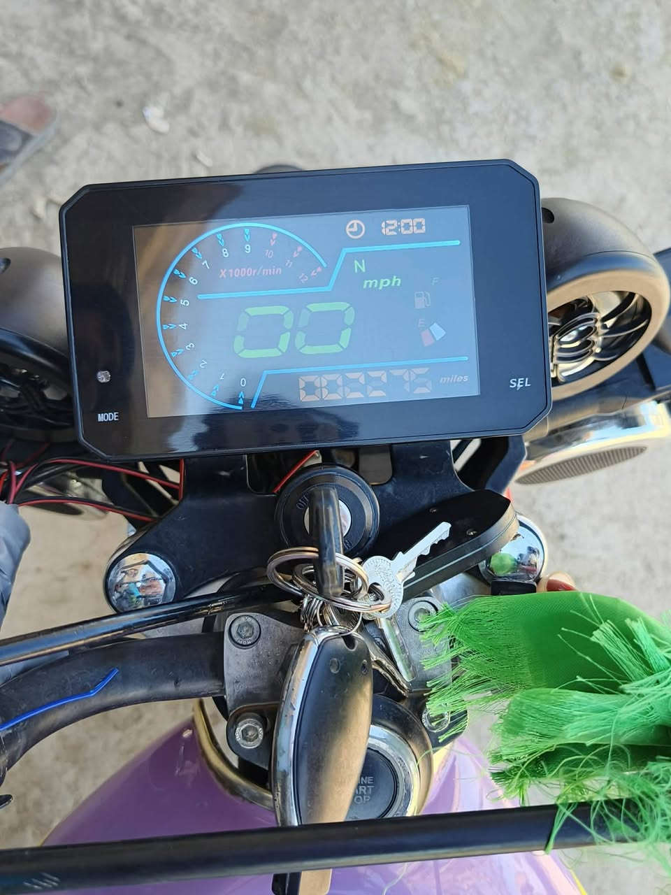 دراجه للبيع سيفان مكفوله كفاله عامه
موديل2025 كهربائيات شغلات كل نقص مابيها 800 وبيها مجال الاتصال عل رقم *********** والخاص مفتوح
