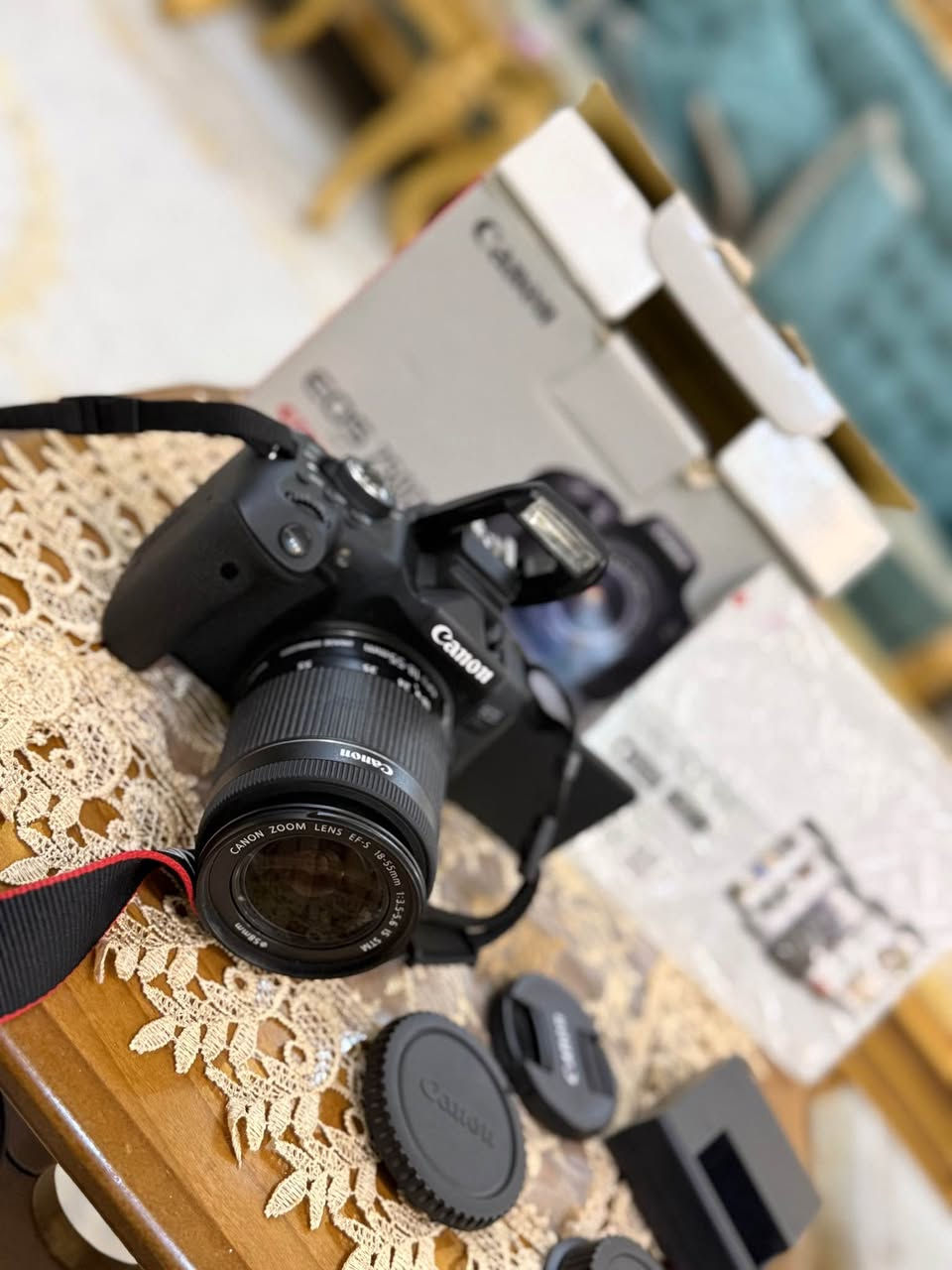 كامره جديده بشكل ما مستخدمها على كد كم صوره يجي وياها رام لشاشه لمس وملحقاتها وياها سعرها ٥٠٠ وبيها مجال مكان بغداد حي الجهاد 
*********** بغداد, العراق
