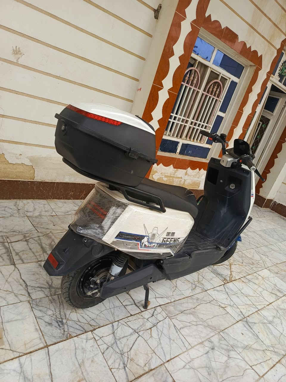 سكنس شحن للبيع مديل 2024 الدراجه   شغاله بطاريات صارلي سبوع من شديتهم   كشرها نضيفه جداً سعرها خاص  للشراي مكاني الوركاء  للاستفسار  ‏‪***********‬‏
