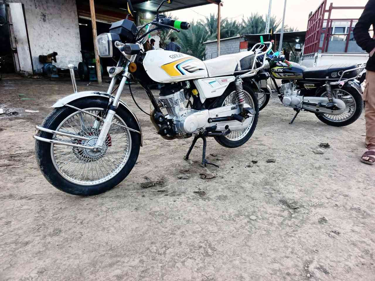 السلام عليكم دراجه تايجر للبيع اوراق كامله 2024 طالعه بال 2025 مقفوله كفاله عامه ماا كنبايات كلها شغاله محرك ما ممدود عليه سبانه السعر 650 وبيها مجال بسيط حق الجيه مكاني بالحمزه الغربي والاستفسار على هذا الرقم‏‪***********‬‏
