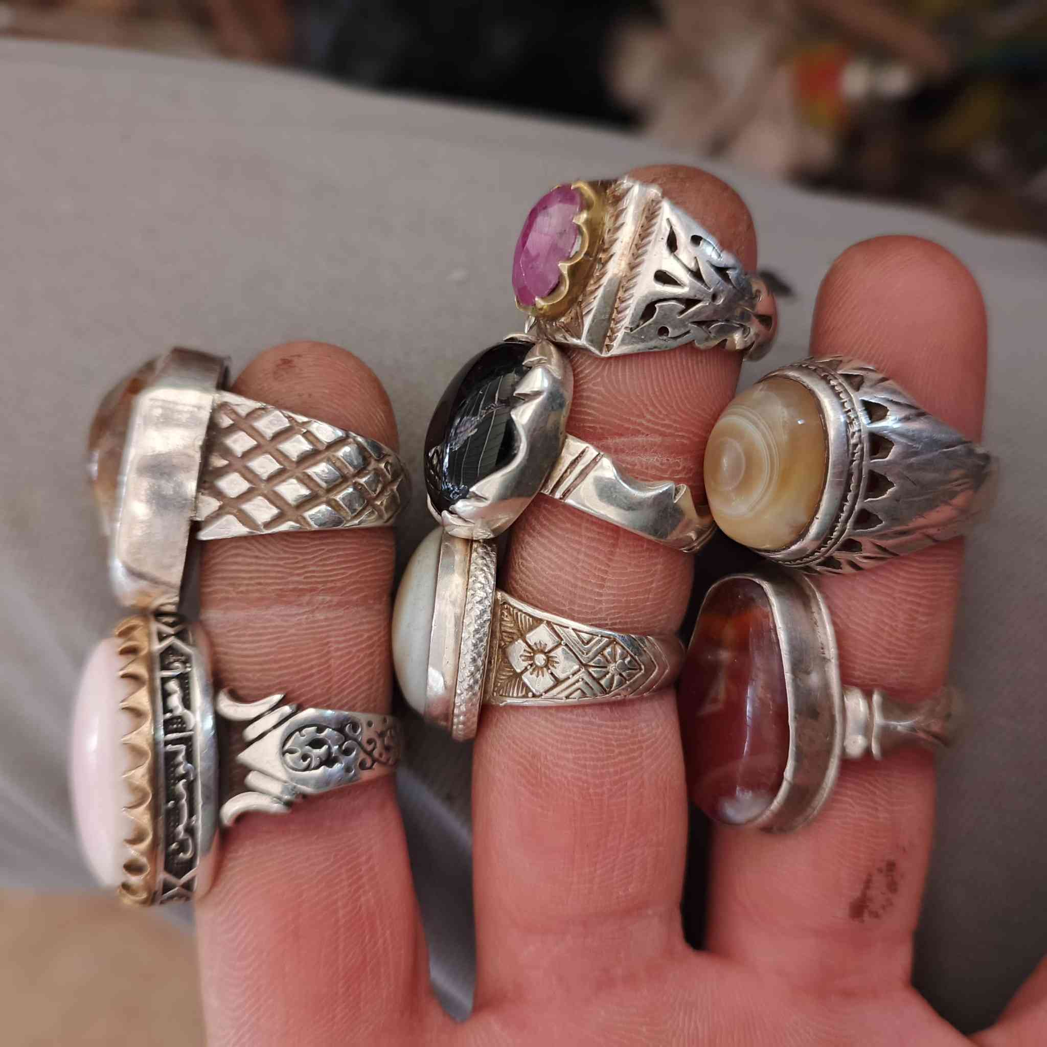 خواتم فضه ياقوت وجزع يماني و خطوه الامام علي ع.. وعطف و وسليماني ودر نفطي شلع ٢٦٥


**إذا كنت صاحب هذا الإعلان وتريد حذفه لأي سبب، رجاءا أرسل رسالة إلى الدعم الفني**