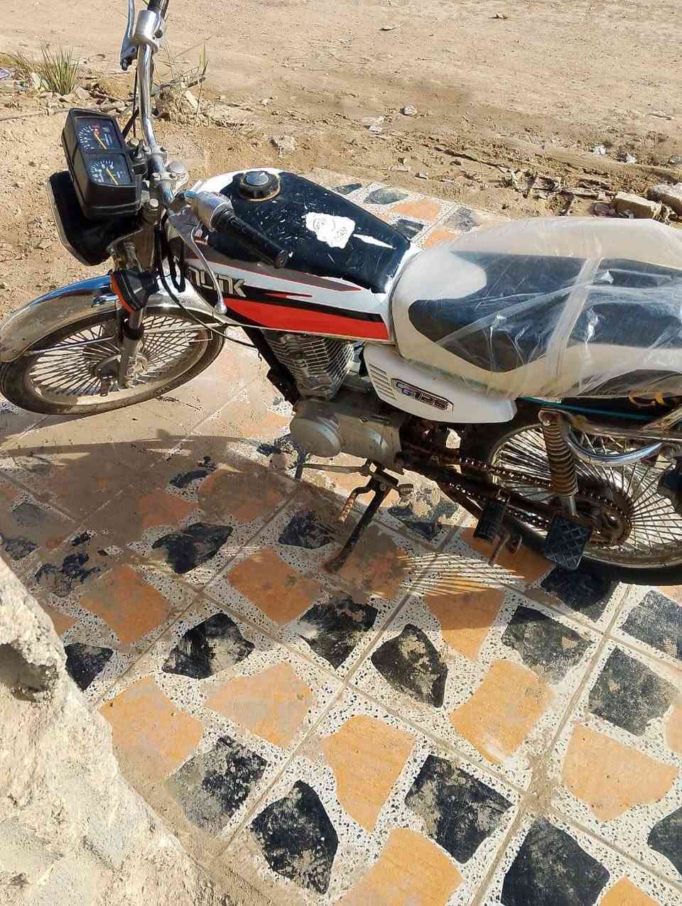 تايكر 23دراجه كامله أوراق صوليه
طريق جبله 400وبيه مجال حك جيه  ***********
