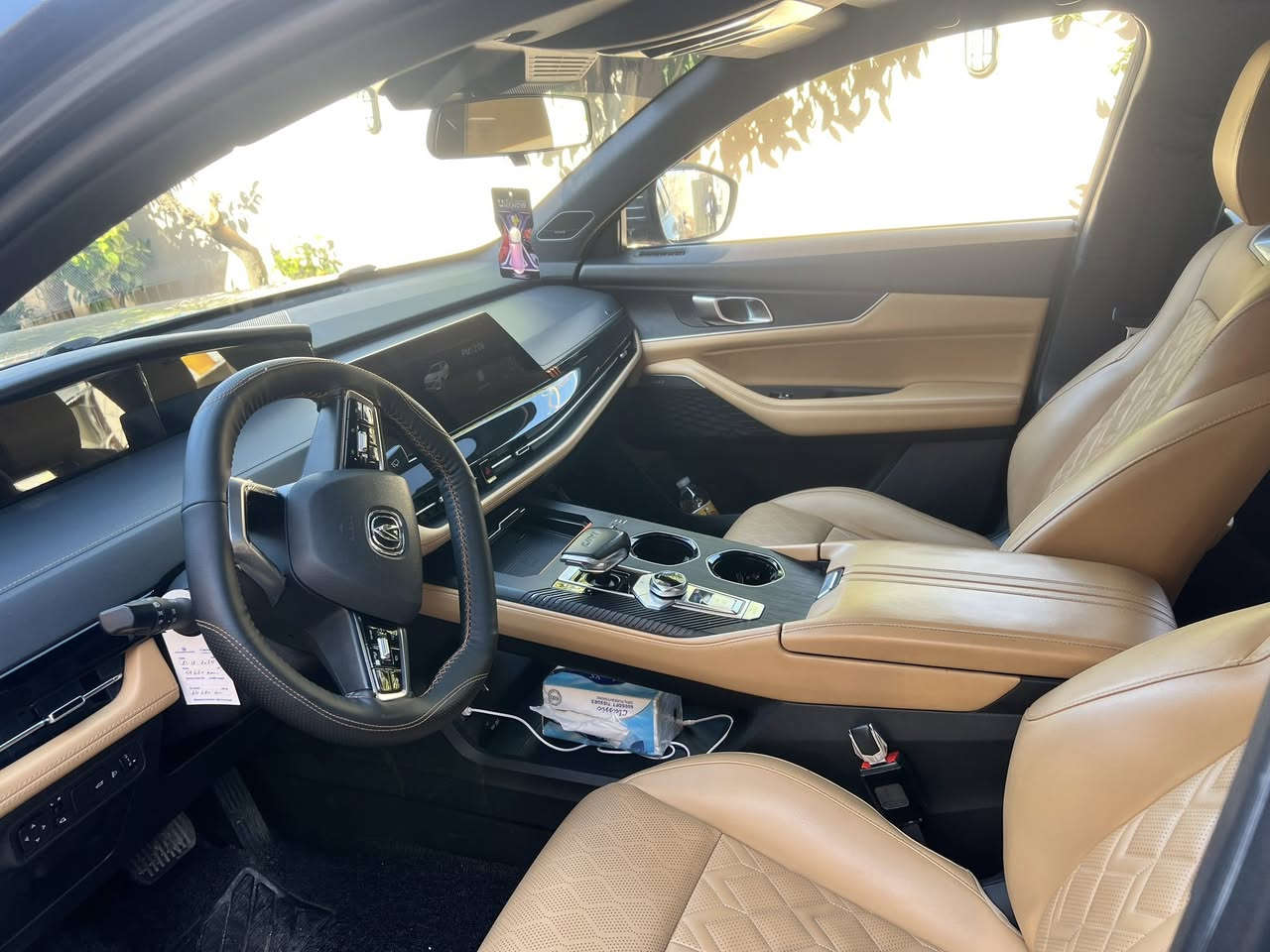 السلام عليكم
  شانجان unik للبيع موديل 2022 
لون رصاصي
فول 
ماشيه 62000km
الرقم اربيل  بيه تعديل بسيط جاملغ الخلفي سكن
للاتصال ***********
السياره بأسمي تحويل وكاله موجود السعر 
230$ وبيه مجال بسيط 
ضمان الشركه ينتهي 2027
