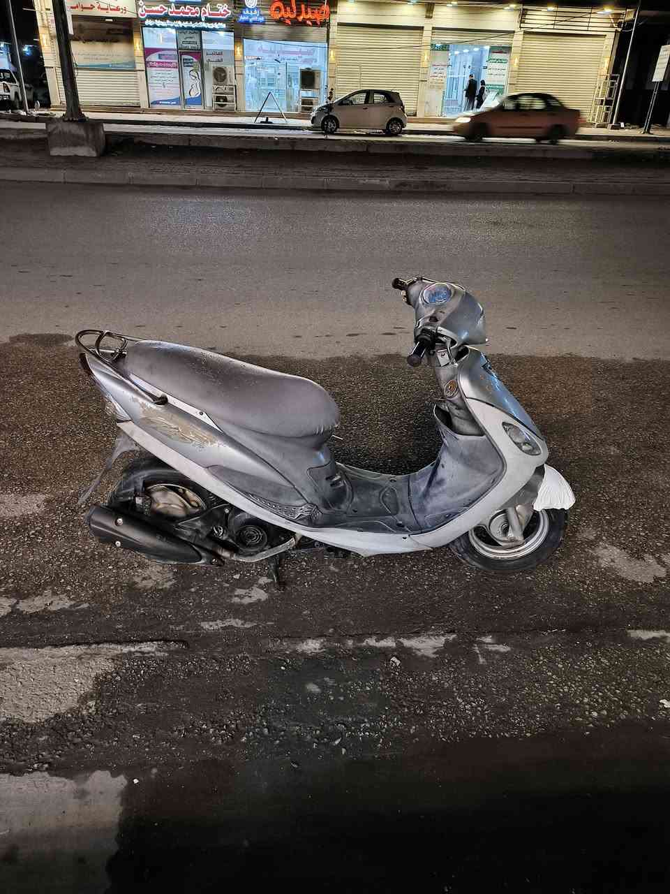 ماكس منغولي نضيفة جدا بلادية مابيها نقص سلف هندر كهربائيات سعر 550 الف قفل
***********
