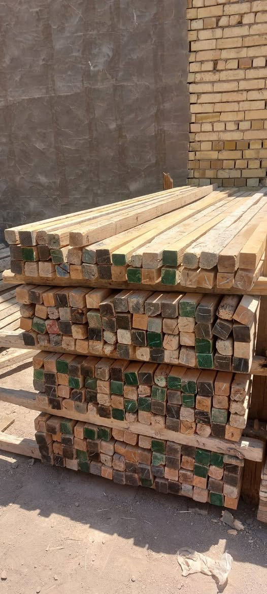 سير طول 3م و4متر وبلاويد استندر كيج 20شغله وحده للبيع مكاني حله الاتصال ***********
