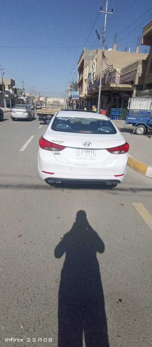 سلام عليكم ورحمه الله 
للبيع الانتراة موديل 2016
خليجي رقم بغداد باسمي تحويل مباشر
فول مواصفات عده البصمه 
كير محرك صدر كله جديد 
بيها صبغ شوية بلبنيد وربع الجاملغ
تخم تأير 
السعر 130وبيها مجال
العنوان فلوجه رقمي
***********
***********
