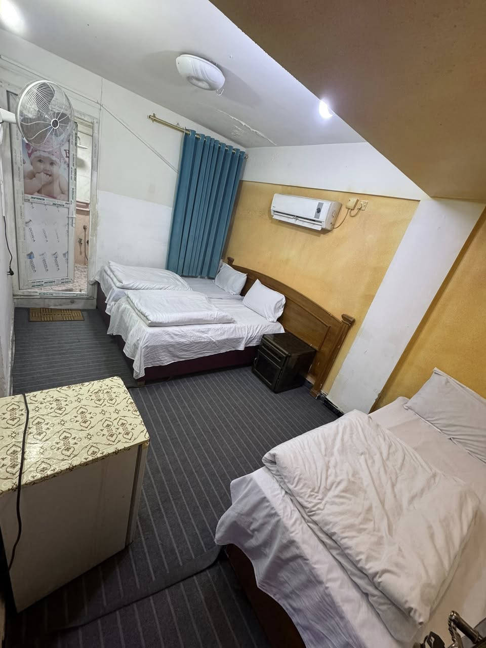 فندق ال حران  السياحي
مجهز بكافه وسايل الراحه  جاهز للحجز حملات ونفرادي وبسعار مناسبه بمناسبه اعياد راس السنه
للتواصل ***********
***********
@الجميع
