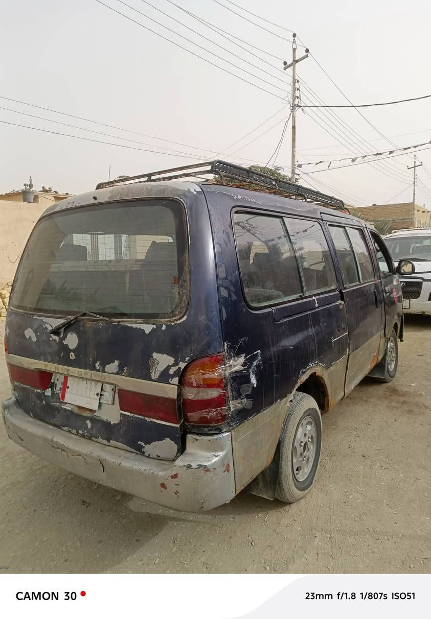 سلام عليكم   بريجو للبيع موديل 96 بيع او مراوس مصفره هيئه قرامات مامطلوبه سويه صاقطه 19 مكينه كير تيرات نضيفات السعر 28 وبيه مجال قليل واذه اكو مراوس هم نتراهم عادي ***********
