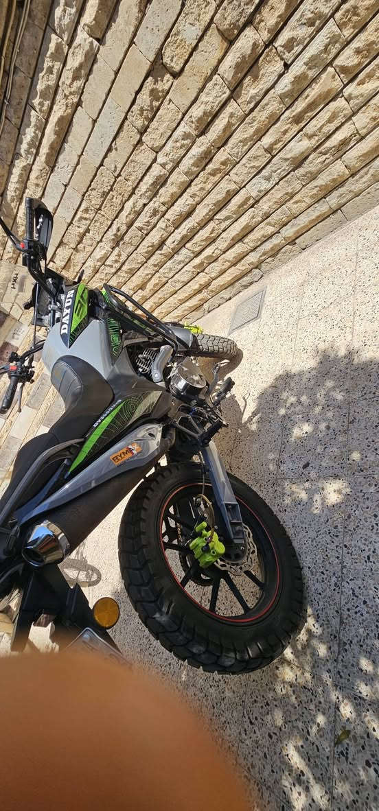 السلام عليكم للبيع رقم اربيل تحويل ايمته ما اتريد الدراجه نضيفه بس بيه الدشبول مايشتغل والباقي كلو بلادي *********** ارسل او خابر ودلل
