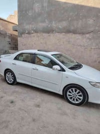 للبيع كورلا موديل ٢٠٠٩ خليجي فطيم 1/1 لسياره مكفوله بس كشرت عندي لقمار...