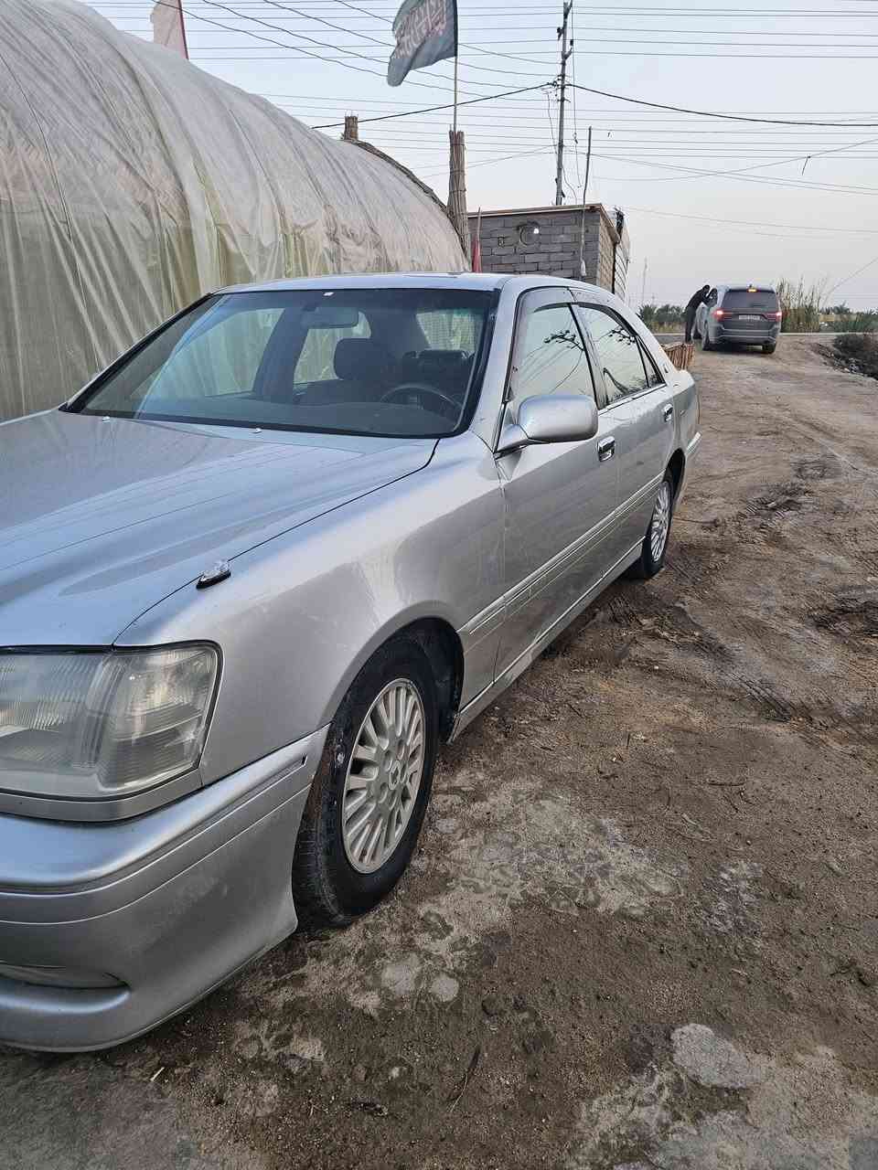 ملكه ادوات موديل ٢٠٠٣ كرستال اصل جاهزه مكينه وكير ديفور الزغير تبريد حداديه تخم تاير كهربايات كله شغاله متومه طبق الصل كصه قماره فقط العنوان ناصريه سوق الشيوخ ***********
