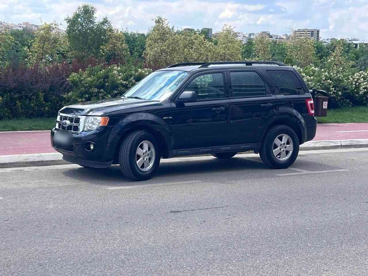 Ford Escape 2011
رەنگی ڕەش
کلین تایتڵ 
رەقەمی سلێمانی سەنەوی نوێیە
تایەی نوێیە
کوشنی نوێی تێگیراوە و شاشەی نوێی تیادا بەستراوە.
تایەی نوێیە.
بەشەرتی گێڕو مەکینە نەبوخار دەکا و نە دەنگی تیایە.
هیچ دەعمێکی نییە کەمیك لێخشان و قەڵەم کاری هەیە.
هەیکەلی سەیارە بە جوانی ماوەتەوە هیچ عەزێت نەدراوە.
تەبریدی سارد و گەرم بێ کێشەیە.
مەصرەفێکی باشی تیاکراوە و زۆربەی شتەکانی لۆکە و هیچ مەصرەفێکی تیادا نییە.
سەیارەکە هی دەستی خۆمە و سەیارەی مەعرەز نییە.
بۆ زانینی نرخ پەیوەندی بکەن بەم ژمارەوە مۆبایلەوە.
*********** السليمانية, العراق
