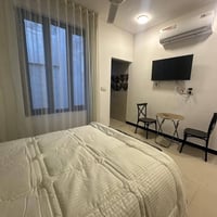 🏠 شقة ستوديو مؤثثة ديلوكس للإيجار 📍 حي العربي - المنصور 🏢 الطابق الأول...