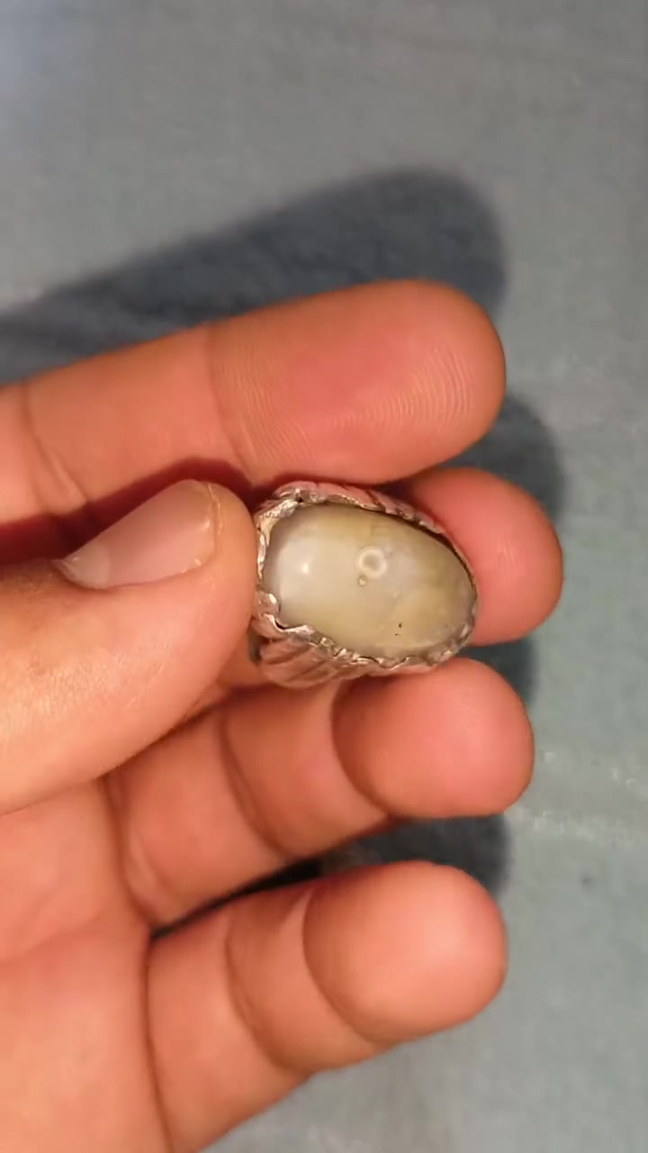 محابس فضه عدد5 بيع شلعه محده بسعر قفل 150 الف نهائي توصبل كافه محافظات 6 الف


**إذا كنت صاحب هذا الإعلان وتريد حذفه لأي سبب، رجاءا أرسل رسالة إلى الدعم الفني**