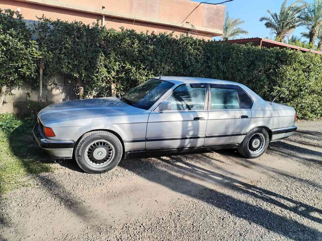 للبيع 730 والمحرك 735  كير اوتو سياره خير من الله رقم انبار محرك وكير كفاله شلعه اشك الكاع كرهبايات كامله غرفه نضيفه تخم تاير  صدر وره وكدام جديد تبريد نقص قايش بس السعر 38وبيها مجال  ترهم مراوس المكان واسط صويره ***********
