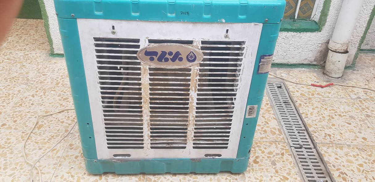 برفاب للبيع السعر 90 وبيه مجال العنوان بغداد مدينة الصدر لتواصل على الفيس او الاتصال ب *********** يوجد واتساب
