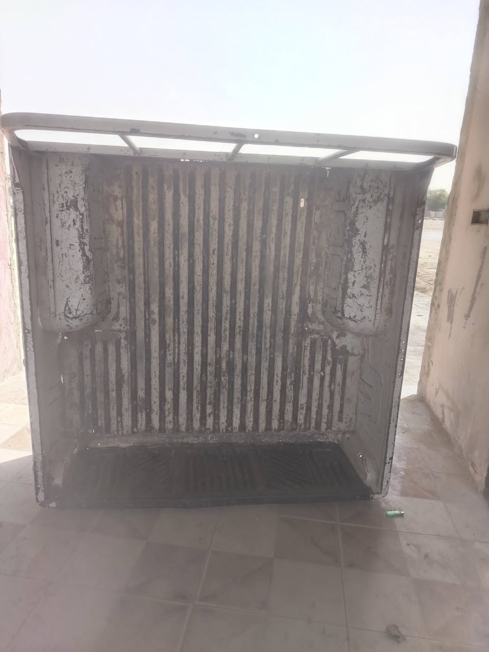 السلام عليكم بدي بيكم نيسان شبوط نضيف لا بي ضربه ولا صبغ ولامعجون جديد البيع العنوان البصرة الزبير استفسار ***********/***********
