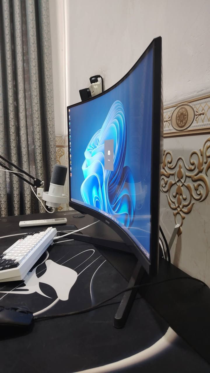 السلام عليكم شاشه للبيع مستعمل قليل
الكارتون ضايع السعر 250 الف

Samsung Odyssey G5 
مقوسه 2k
27inch 
165hz 
1ms

توصيل موجود


**إذا كنت صاحب هذا الإعلان وتريد حذفه لأي سبب، رجاءا أرسل رسالة إلى الدعم الفني**
