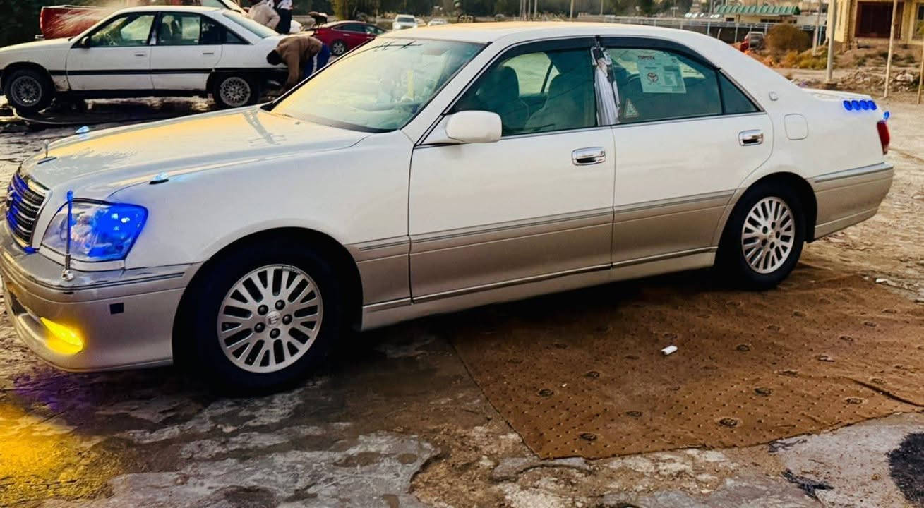 السلام عليكم ملكه  للبيع موديل ٢٠٠٣    قرار ٤٨ مفحصوصه وبيها كتاب فحص ميكنه فيفي تي كصت قماره فقط رقم ألماني كركوك وكاله ثاني يوم سنويه عضم ملصق جامه سياره  جاهزه مال جناي دبل شاشه كامره لاستفسار لاتصال علئ رقم ***********
