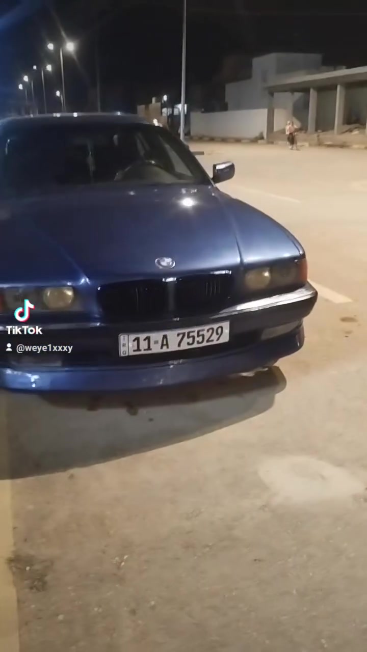 سلام عليكم بيم خفاش 730 مديل 1995 البيع او مرتوس   رقم بغداد انكليزي مشروع موطني
تخم تاير جديد
محرك 8 مسكر  وكير وتماتيك خير من الله 
جنطه شفط 
تحكم بل مري  كهربائيات كله شغاله بعد بيه وصفات هواي تجي وشوف كما وضح في اصور بيه نقص فريز تبريد و باور ستيرن السعر 62وبيه مجال
مكان قضاء العزيزيه 
*********** واتساب 
*********** واتساب
