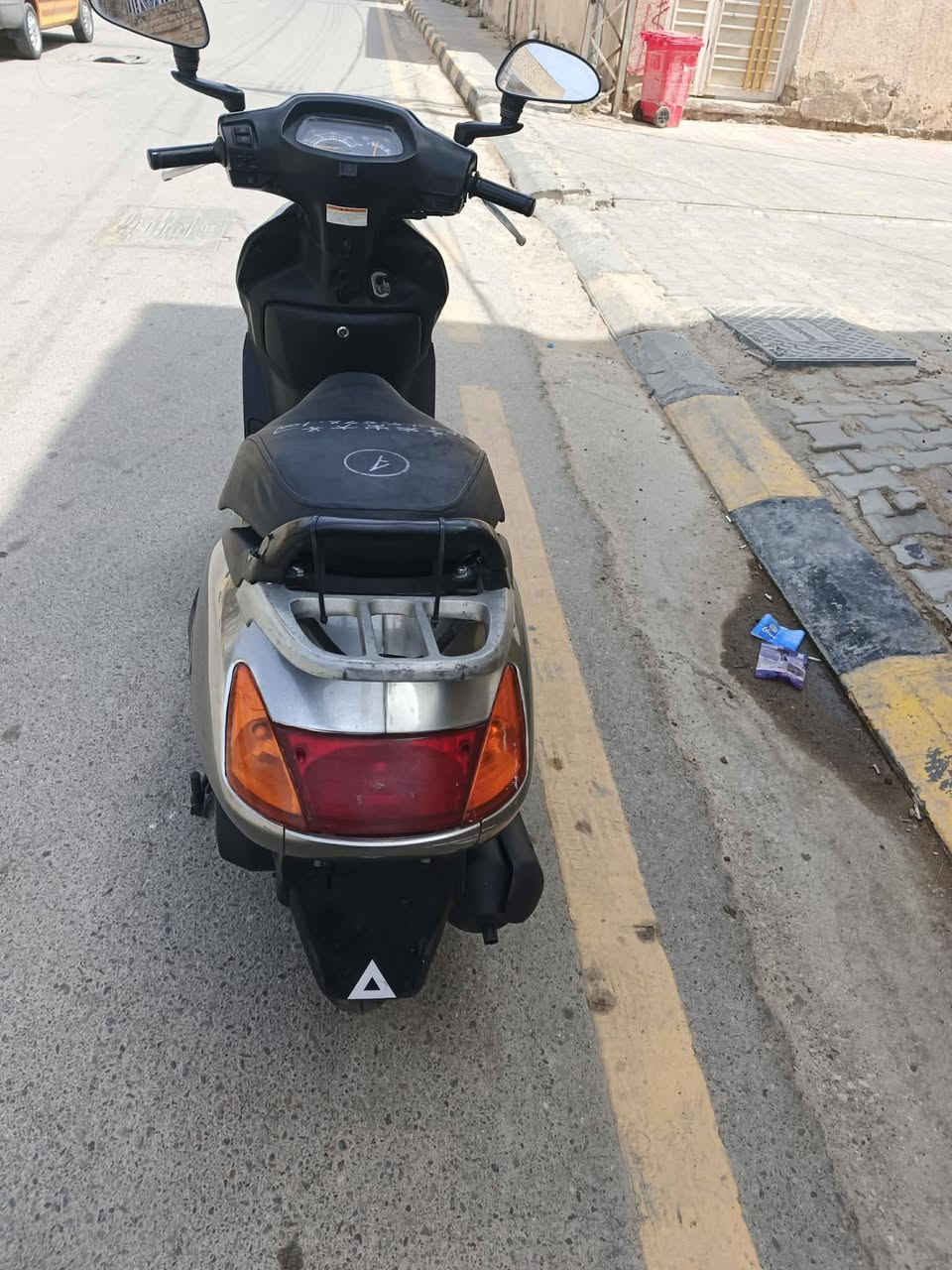 سبيسي ياباني للبيع كفر كابريتر اصلي الدراجه بلاديه وتعجبك المكان كوت 
‏‪***********‬‏
