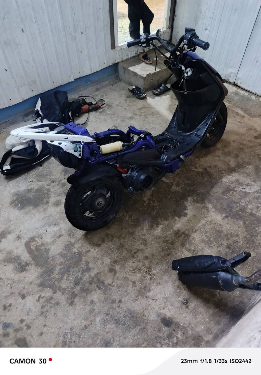 سلام عليكم ماكس عدله تعمير جديد لبارحه كملت دراجه مكينه بلاد مو 55 بلاد بس مفتوحه دراجه خير من الله دراجه نكره بكل وقت سعر 400 وبيهه مجال مكاني بغداد حي الجهاد


**إذا كنت صاحب هذا الإعلان وتريد حذفه لأي سبب، رجاءا أرسل رسالة إلى الدعم الفني**