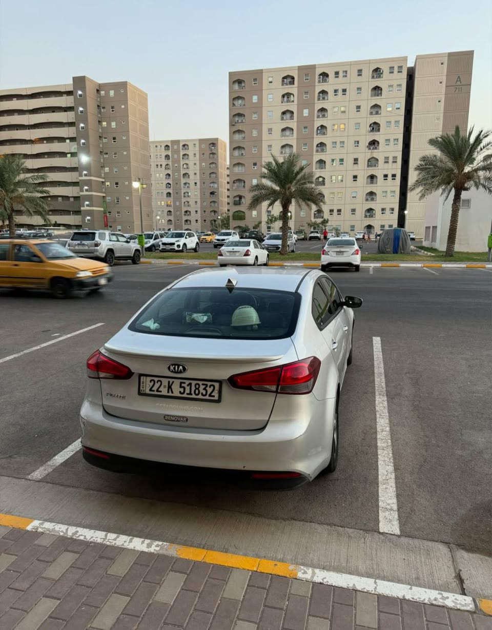 كيا فورتي ٢٠١٨ سلفر محرك ٢٠٠٠ دوش للبيع
لسلام عليكم
كيا فورتي ٢٠١٨ سلفر رقم اربيل باسمي
ماشية ١٤٨ الف ميل
حادثها دعامية و بنيد مثل ما موضح بالصور و مبدلات بدون دواخل لا ايرباك لا شاصي و لا لغد
بيها شخط بالباب الي خلف الصدر
السعر ١١٨ ورقة
للتواصل
***********
تحياتي
غير متواجد ع الفيس
