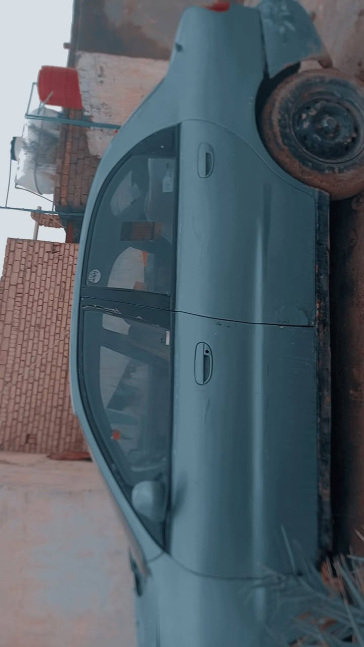 سلام عليكم من رخصت الدمن المحترم دايو موديل 2000 سياره حلوه عوزها نواقص قليله رقم نجف   سياره مال بيت مكان السياره ديوانية قضاء #الشنافيه اني مكلف بل نشر هاذه رقم صاحب السياره *********** او رايدها 18 او بيها مجال حك الجيه او بيكم خير ودللو
