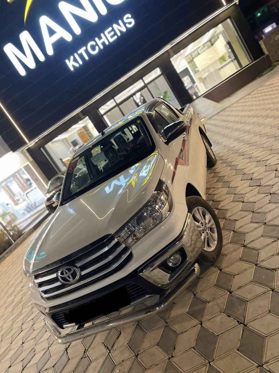 بيك اب /مرزي 
موديل 2025
زيرو شركة ساز 
فول مواصفات مكفولة من كلشي حتى من الشخط 
ماشية 15 الف
رقم اربيل 
السعر 320$ وبيها مجال
اني مكلف بالنشر هذا رقم صاحب السيارة
***********
