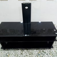 ميز تلفزيون • LG • ٩٣×١٢٠×٤٥سم