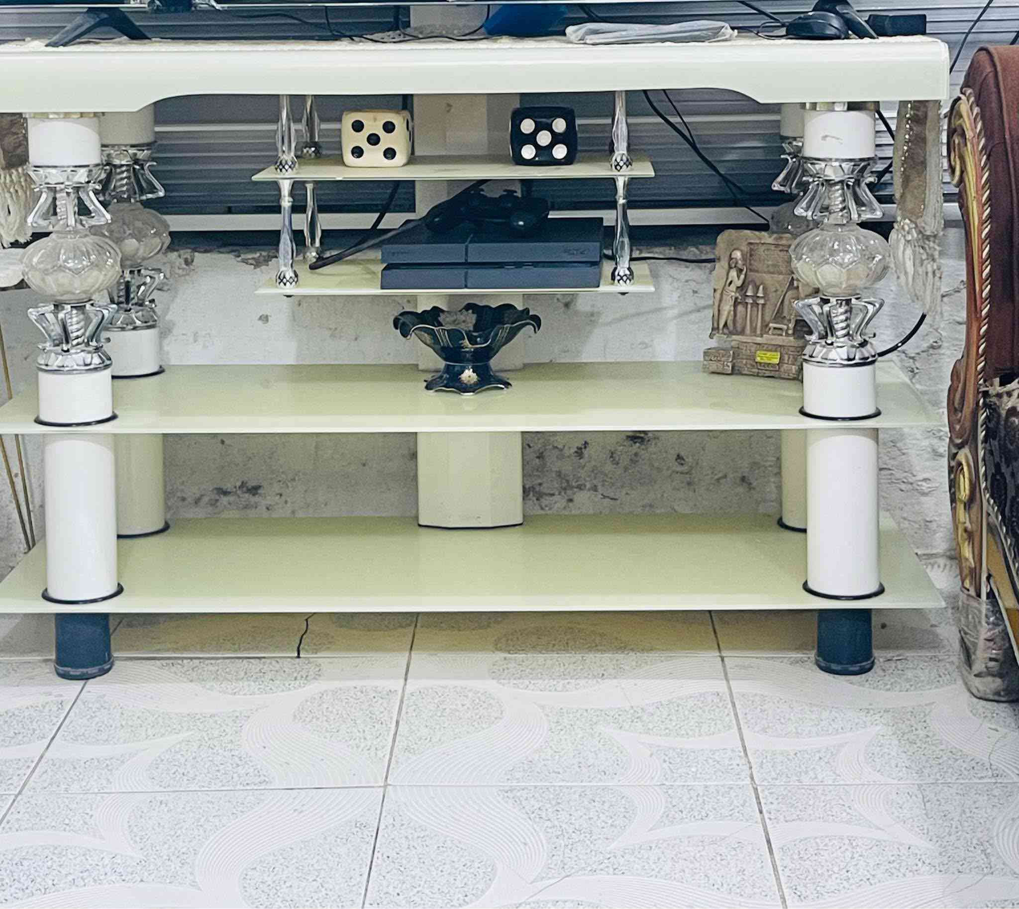 ميز تلفزيون ابلازما ضد الكسر  لون أوف وايت حلة, بابل


**إذا كنت صاحب هذا الإعلان وتريد حذفه لأي سبب، رجاءا أرسل رسالة إلى الدعم الفني**