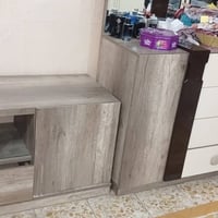 غرفة نوم تركي للبيع ٨ قطع مع الدوشك  السعر ٢٥٠  الضرر موضح بالصور  مكا...