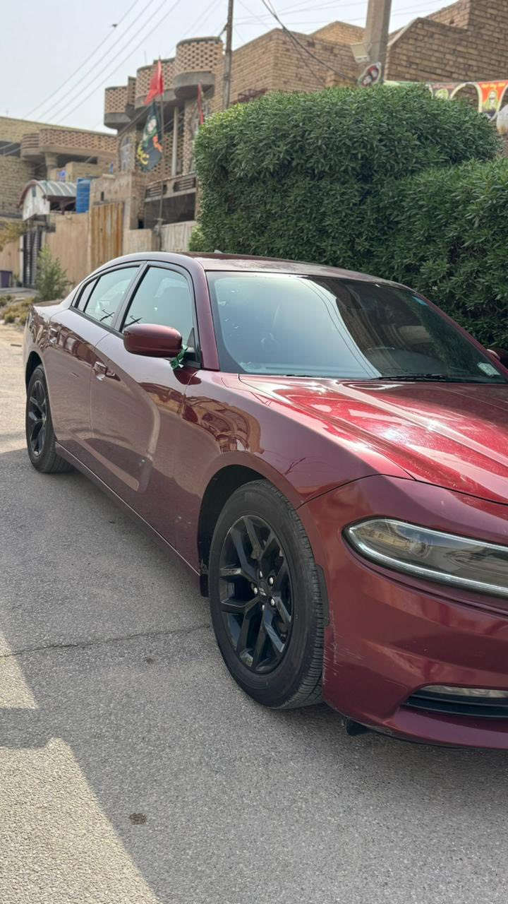 السلام عليكم من بعد التحيه والسلام مكلف بالنشر جارجر 18 اصل للبيع حادثها سرقه دعاميات استخدام شخصي ما مشتغله خط كفاله عامه محرك كير كهربائيات حداديه شواصي لغود بيها pdr بسيط فقط باب السائق بدون فتح وبنيد صبغ السياره جاهزه ع. اخر حبايه لونها كرزي السعر 230 وبيها مجال رقم بغداد الانكليزي مداور ثاني يوم اي استفسار الاتصال بالرقم *********** مكان السياره.ذي قار الشطره
