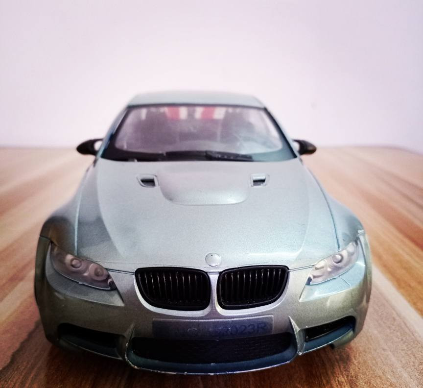 صباح الخير 🌹.. BMW حجم ١/١٤  عالريموت شكل نادر 🫨 إنارة أمامية فقط مبدأ بيها جام خلفي و باقي التفاصيل كلها مذكورة بالفديو المرفق 🔥 ب١٥ الف دينار فقط 🤩


**إذا كنت صاحب هذا الإعلان وتريد حذفه لأي سبب، رجاءا أرسل رسالة إلى الدعم الفني**