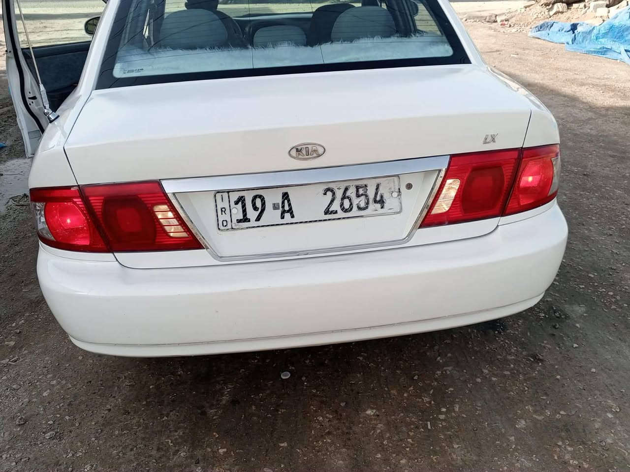 السلام عليكم من رخصة الادمن المحترم اوبتمه موديل2006السياره جاهزه من كلشي مكينه وكير جدد حويه.حجم المكين 2000اربعه اسلندر  كهربائيّة كلها عله وضع الشركه تخم تاير جديد باتري جديد غرفه درجة اولى صبغ احزام فرن درجة اولى اثر جراد  جاهز  من كلشي   رقم انكليزي دولي ابسمي سنويه مشروع وطني    الستفسار مكان بابل مركز المدينه  ***********.       السعر 64 وبيه مجال
