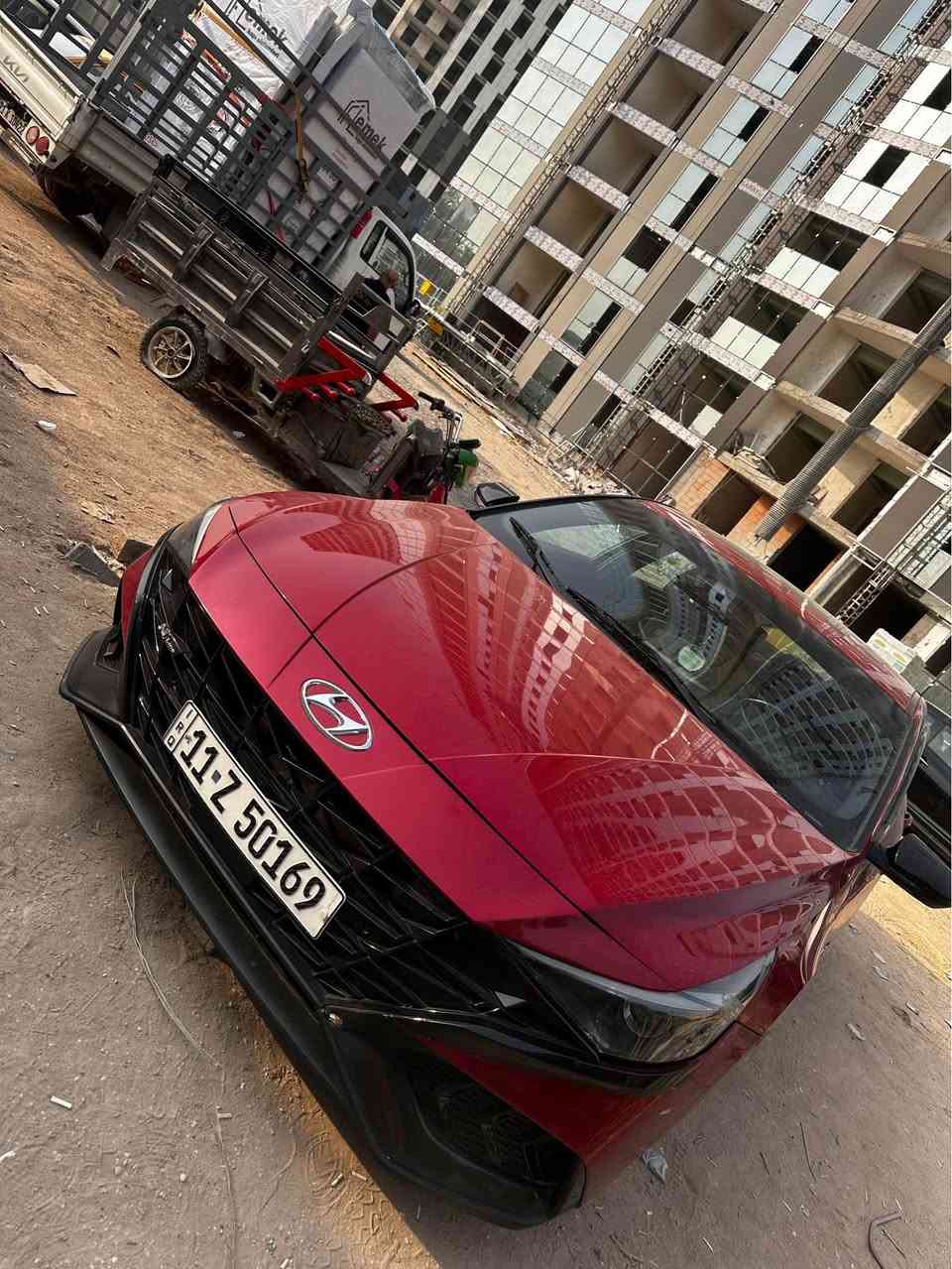 النترا N لاين موديل 2023 رياضي  
حادثها فقط قطعة وحدة فقط بنيد بدون دواخل شواصي ولغود سليمه ومحرك وگير مملعوب بيهن ، شادلها تخم تاير قبل اسبوع / صور الحادث مرفقة مع المنشور 

فول فول مواصفات 1/1 للاخير 
ماشية 50 الف كيلو 

السعر :160 وبيها مجال للشراي 
موبايل : ***********
مكان السيارة:  بغداد الجديدة بغداد, العراق
