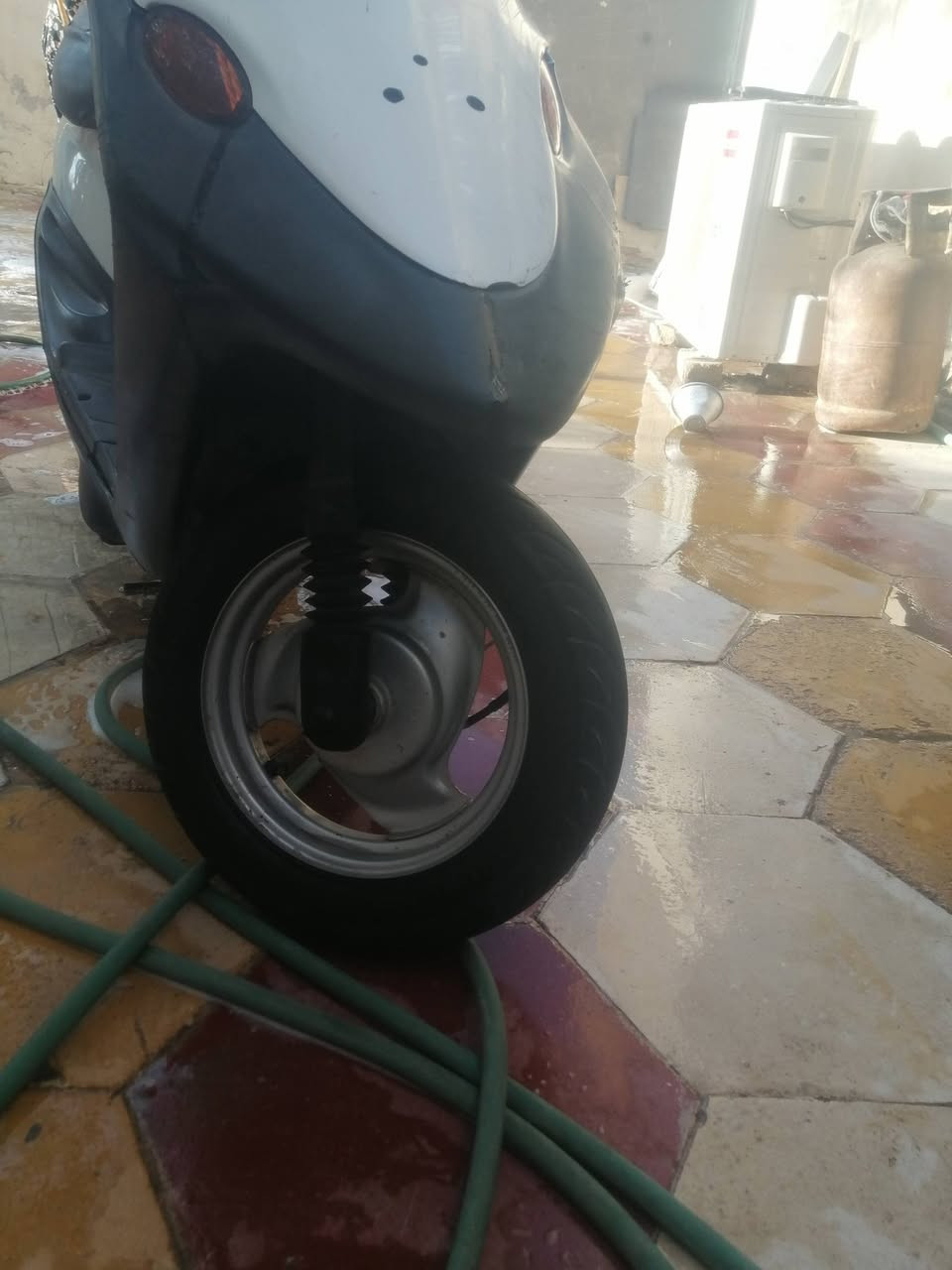 سلام عليكم شباب دراجه للبيع نضيفه دراجه سعر 450وبيه مجال


**إذا كنت صاحب هذا الإعلان وتريد حذفه لأي سبب، رجاءا أرسل رسالة إلى الدعم الفني**