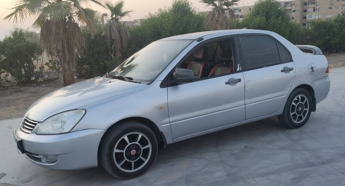للبيع من المالك مباشره 
ميتسوبيشي لانسر 2008 كاملة اوتوماتيك 1600
فابريكة دواخل رشه عدا السقف رخصة سنة 
مكنة وعفشة وفتيس وتكييف بحالة ممتازة 
والسعر ممتاز 
ت / 01099010733
المعاينة بالعاشر من رمضان مجاورة 38 
مكتب المستشار أنس الشنوانى المحامى


**إذا كنت صاحب هذا الإعلان وتريد حذفه لأي سبب، رجاءا أرسل رسالة إلى الدعم الفني**