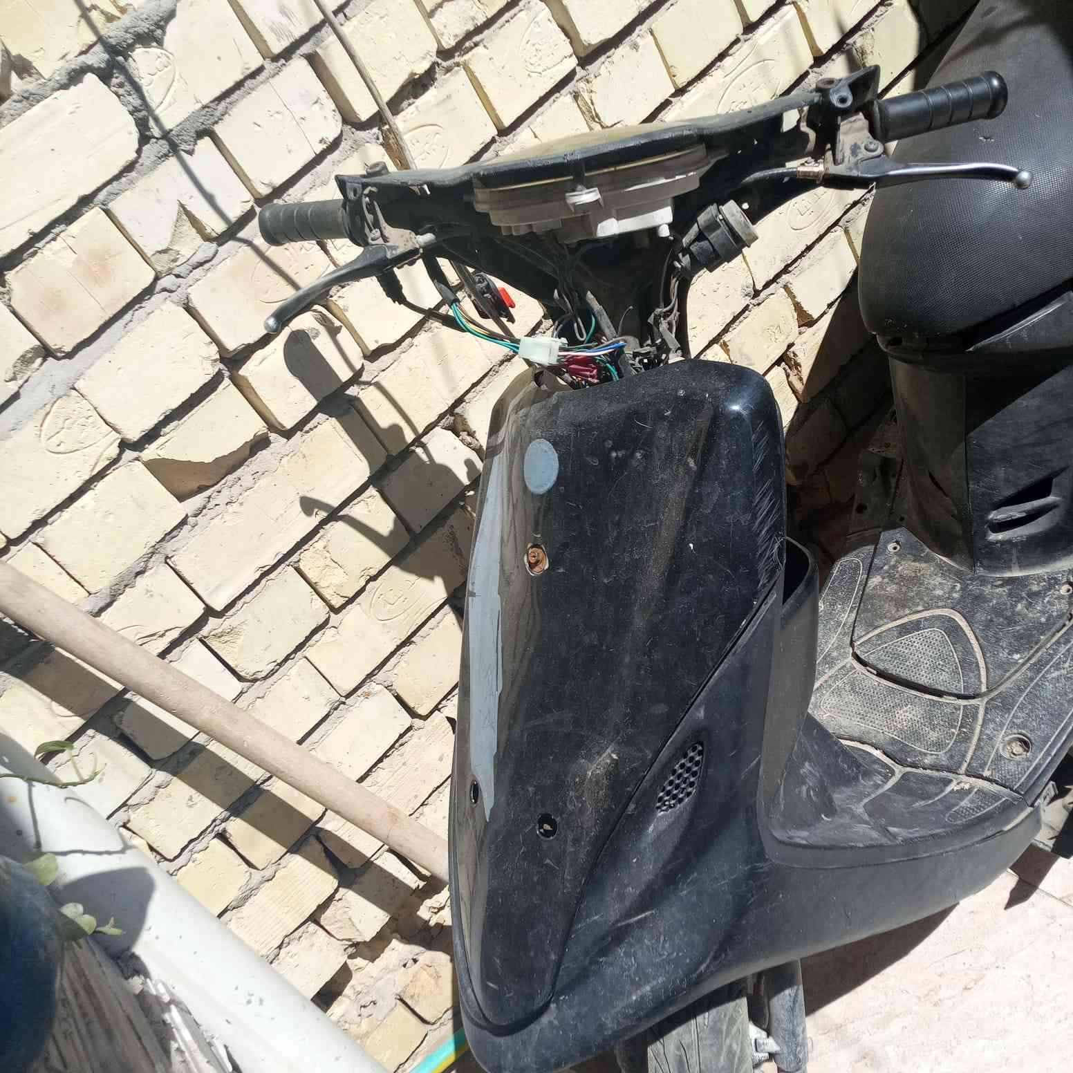 السلام عليكم دراجه ماكس قشمه للبيع بغداد الزعفرانيه الاتصال على الرقم ***********
