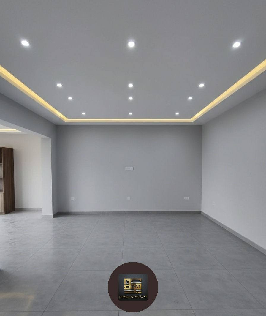 إبداع يجمع بين الحداثة والهوية.. رؤية جديدة للتصميم الداخلي العراقي☀️وقت قياسي جداً  ٥ ايام فقط 
ملاحظة ( العمل شامل صبغ الجدران و ديكور السقف فقط)
أشرف على العمل (م. مهتدىٰ السلامي )
​نشارككم اليوم تفاصيل أحد أعمالنا الأخيرة في تحويل مساحة داخلية إلى تحفة فنية بنمط مودرن مع الحفاظ على روح البيت العراقي الأصيل

للتواصل☎️ (***********)
