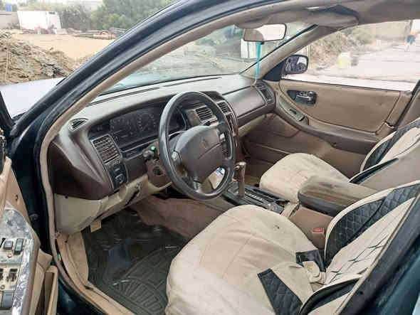 السلام عليكم سياره البيع مديل 1995 افلوان البصره القرنه السعره 33 ورقه وبهي مجال ***********
