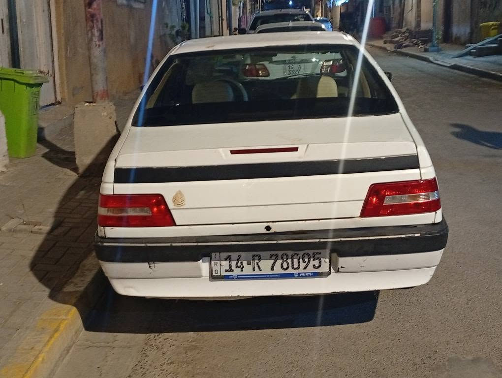 السلام عليكم سيارة البيع بيجو 405 مكفول من الضربة رقم دولي سنوية 2030مجددة تحويل ثاني كير محرك حدادية تخم تاير بيع السعر24  بيها مجال مستعجل العنوان بصرة حي الحسين اتصال *********** البصرة, العراق
